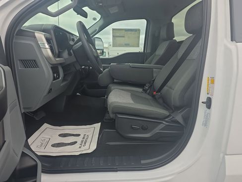 New 2026 Ford F350 XLT image 9