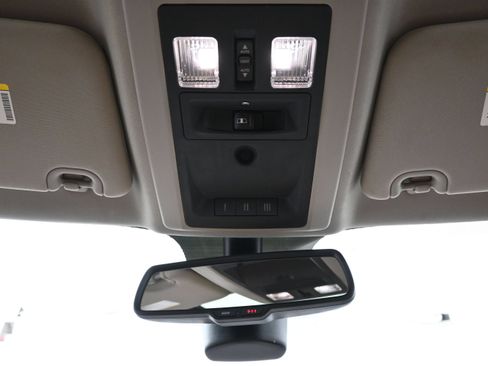 Used 2015 RAM 2500 Longhorn w/ Convenience Group AWD/4WD image 28
