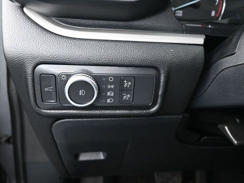 Used 2021 Ford Explorer XLT w/ Equipment Group 202A image 27