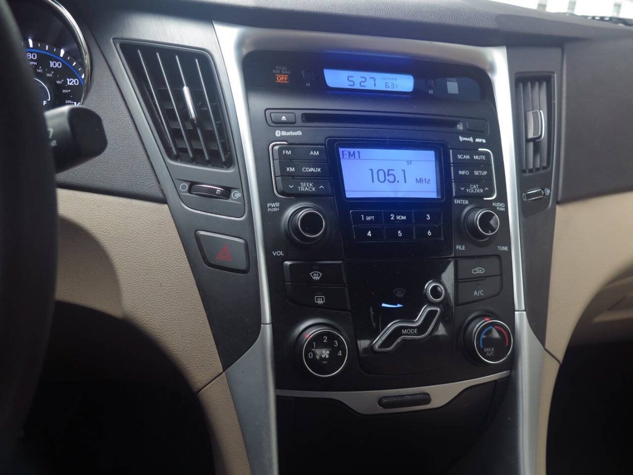 Used 2011 Hyundai Sonata GLS FWD image 9