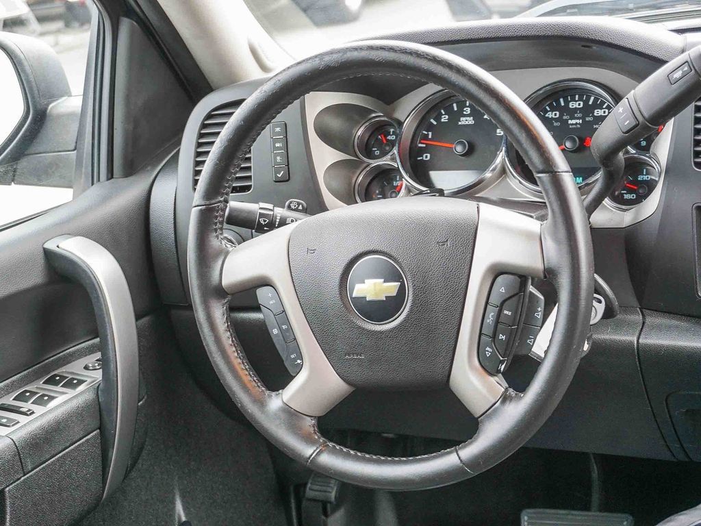 Used 2013 Chevrolet Silverado 1500 LT w/ All-Star Edition RWD image 16