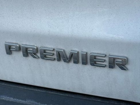 Used 2019 Chevrolet Tahoe Premier image 12