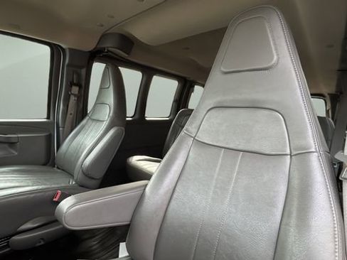 Used 2023 Chevrolet Express 3500 LS image 18