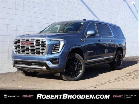 New 2026 GMC Yukon XL Denali w/ Denali Reserve Package image 1