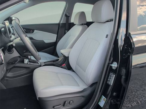 Used 2023 Hyundai Kona SEL FWD image 15
