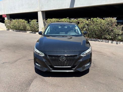 Used 2023 Nissan Sentra SR w/ Midnight Edition Package FWD image 3
