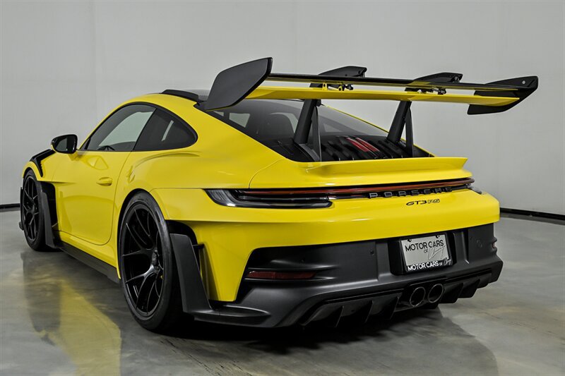 Used 2024 Porsche 911 GT3 RS RWD image 7
