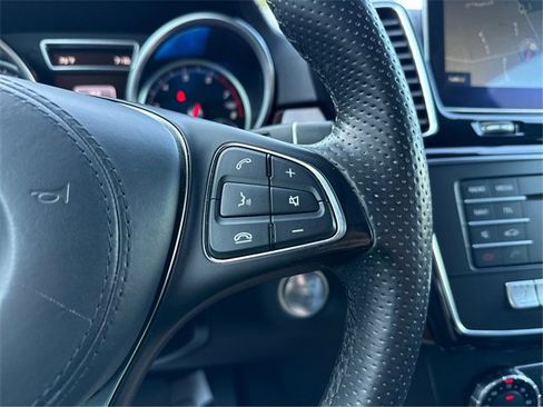 Used 2018 Mercedes-Benz GLS 450 4MATIC image 35