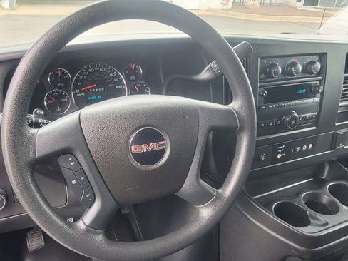 Used 2021 GMC Savana 2500 w/ Driver Convenience Package RWD image 21