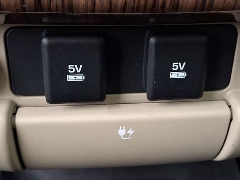 Used 2019 Land Rover Range Rover HSE image 12