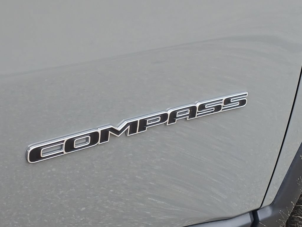 Used 2023 Jeep Compass Limited AWD/4WD image 28