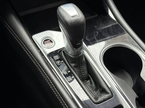 Used 2023 Nissan Altima 2.5 SV image 21