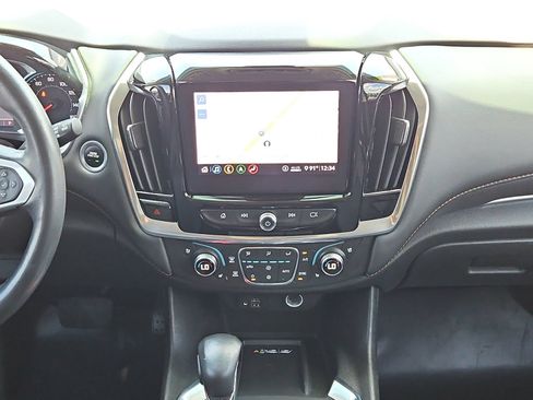 Used 2021 Chevrolet Traverse Premier w/ Redline Edition AWD/4WD image 15