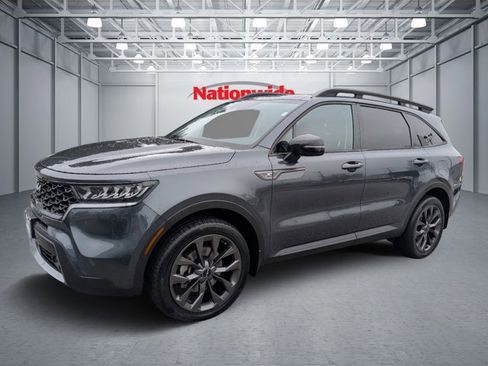 Certified 2022 Kia Sorento X-Line EX image 1