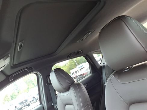 New 2025 MAZDA CX-5 Signature image 7