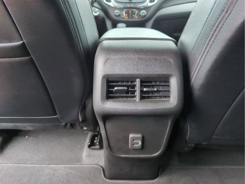Used 2022 Chevrolet Equinox LT FWD image 29
