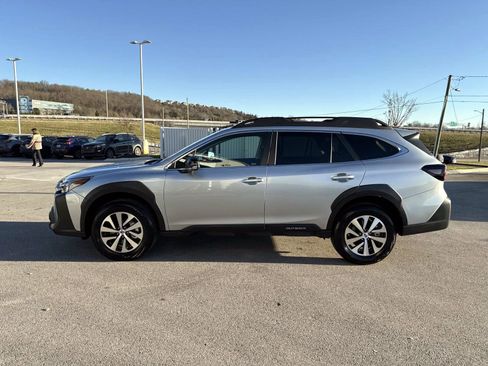 Certified 2025 Subaru Outback Premium image 7