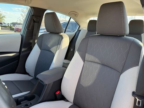 Used 2026 Toyota Corolla LE image 12