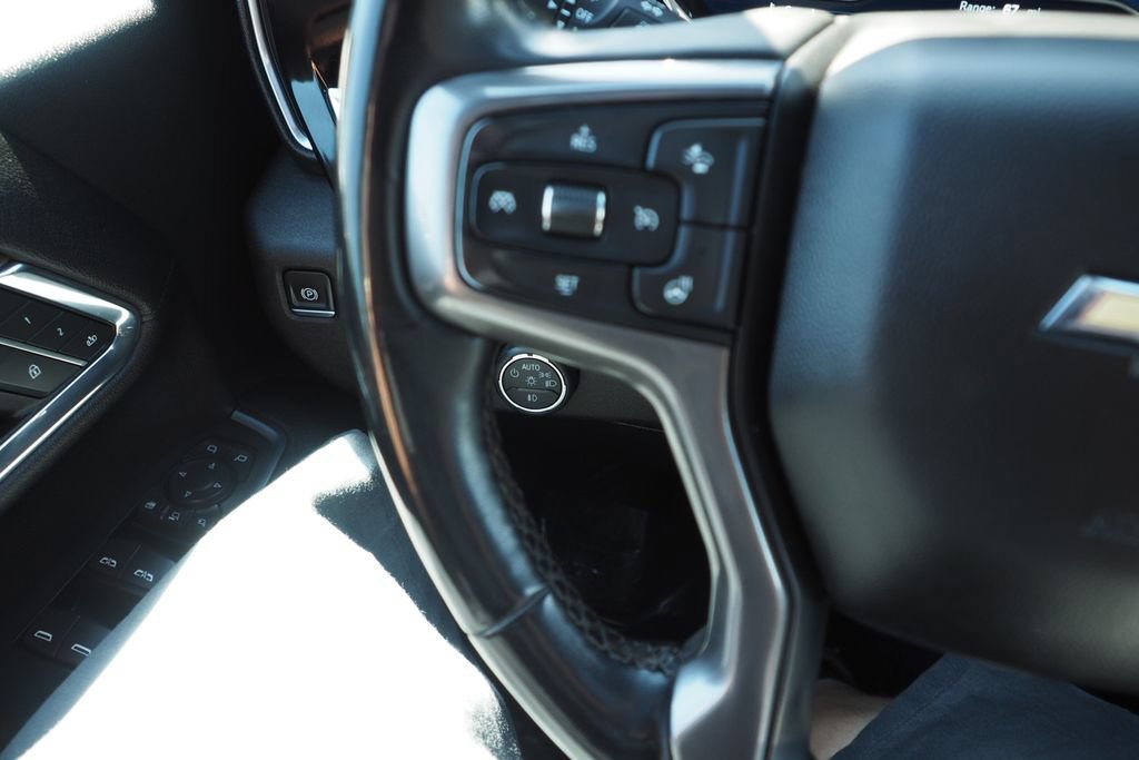 Used 2024 Chevrolet Silverado 3500 High Country w/ High Country Premium Package AWD/4WD image 28