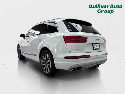 Used 2017 Audi Q7 3.0T Premium Plus w/ Premium Plus Package AWD/4WD image 5