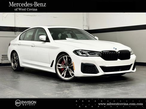 Used 2023 BMW M550i xDrive w/ Executive Package AWD/4WD image 1