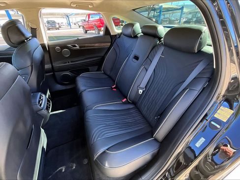 Used 2021 Genesis G80 3.5T w/ Prestige Package image 20