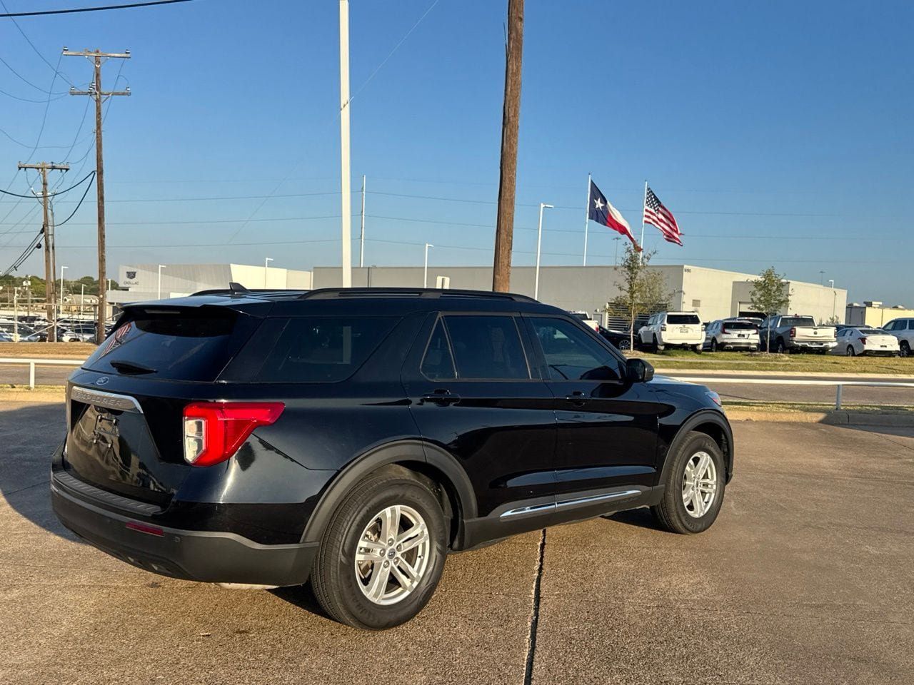 Used 2022 Ford Explorer XLT RWD image 22