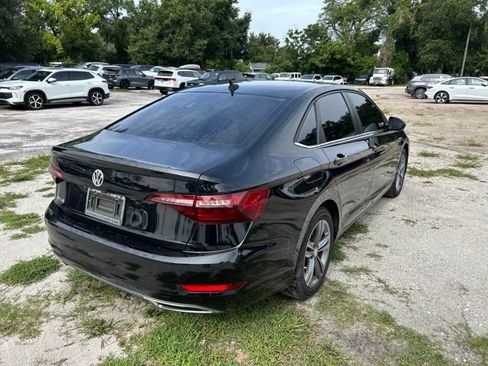 Used 2020 Volkswagen Jetta R-Line FWD image 4