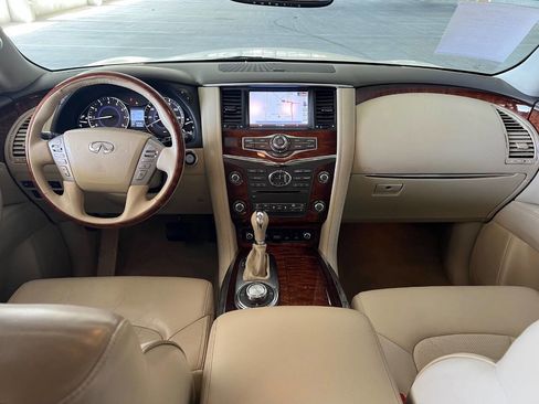 Used 2016 INFINITI QX80 4WD w/ Deluxe Technology Package image 14