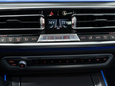 Used 2019 BMW X5 xDrive40i w/ Premium Package 2 image 20