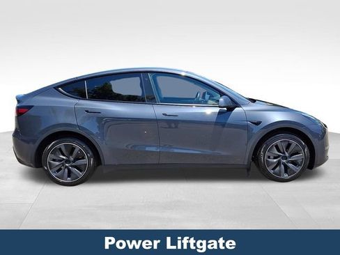 Used 2023 Tesla Model Y Long Range AWD/4WD image 9