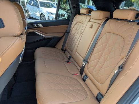 New 2026 BMW X5 xDrive40i w/ M Sport Package image 16