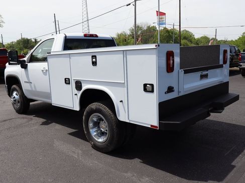 New 2025 Chevrolet Silverado 3500 LT w/ Convenience Package image 28