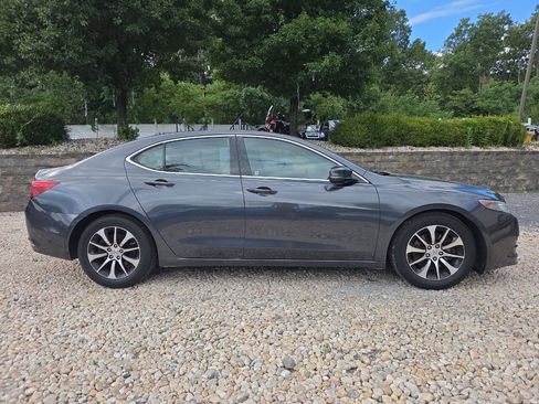 Used 2015 Acura TLX FWD image 7