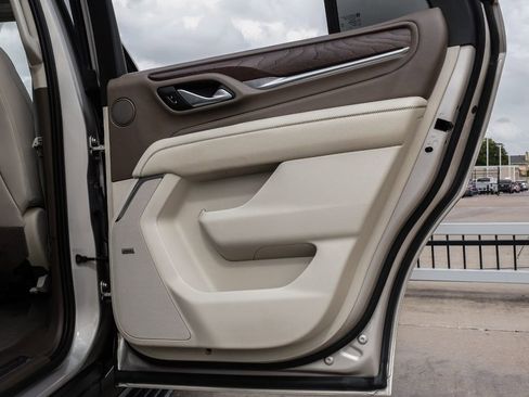 Used 2021 GMC Yukon Denali w/ Denali Ultimate Package RWD image 54