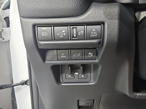 Used 2025 Toyota Land Cruiser w/ Premium Package AWD/4WD image 32