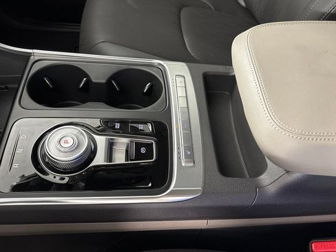 New 2026 Kia Carnival EX FWD image 43