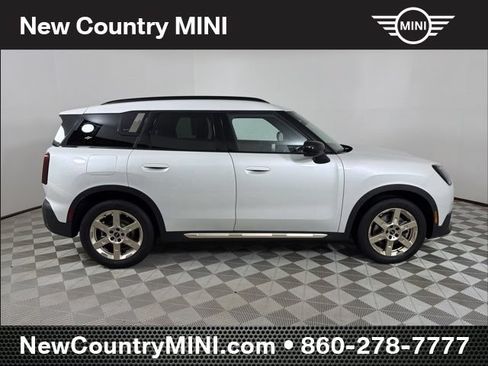 Certified 2025 MINI Cooper Countryman S AWD/4WD image 8