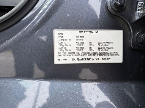 Used 2023 Tesla Model Y 2WD image 20