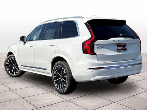 New 2026 Volvo XC90 T8 Ultra w/ Lounge Package image 3