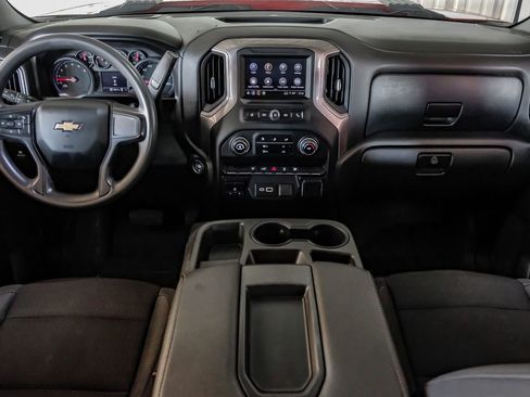 Used 2024 Chevrolet Silverado 2500 Custom w/ Custom Convenience Package image 15