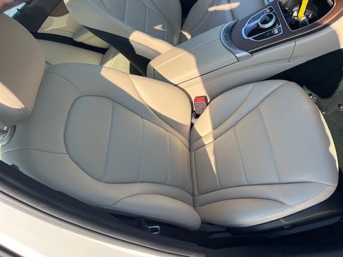 Used 2021 Mercedes-Benz C 300 4MATIC Sedan image 21