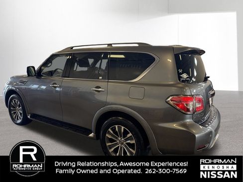 Used 2018 Nissan Armada SL w/ Moonroof Package AWD/4WD image 3