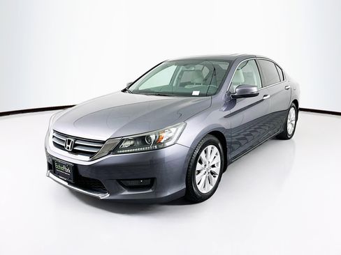 Used 2014 Honda Accord EX image 3