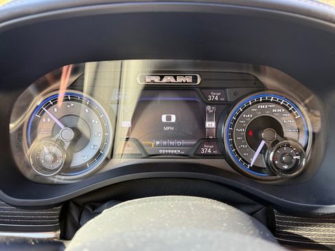 Used 2020 RAM 1500 Limited image 27