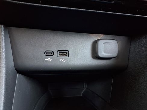 New 2026 Buick Encore GX Sport Touring FWD image 6