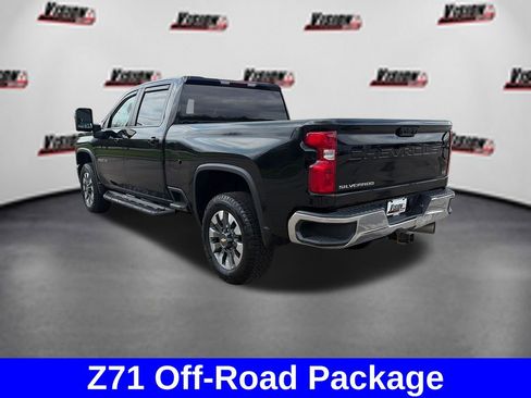 Used 2024 Chevrolet Silverado 2500 LT AWD/4WD image 8