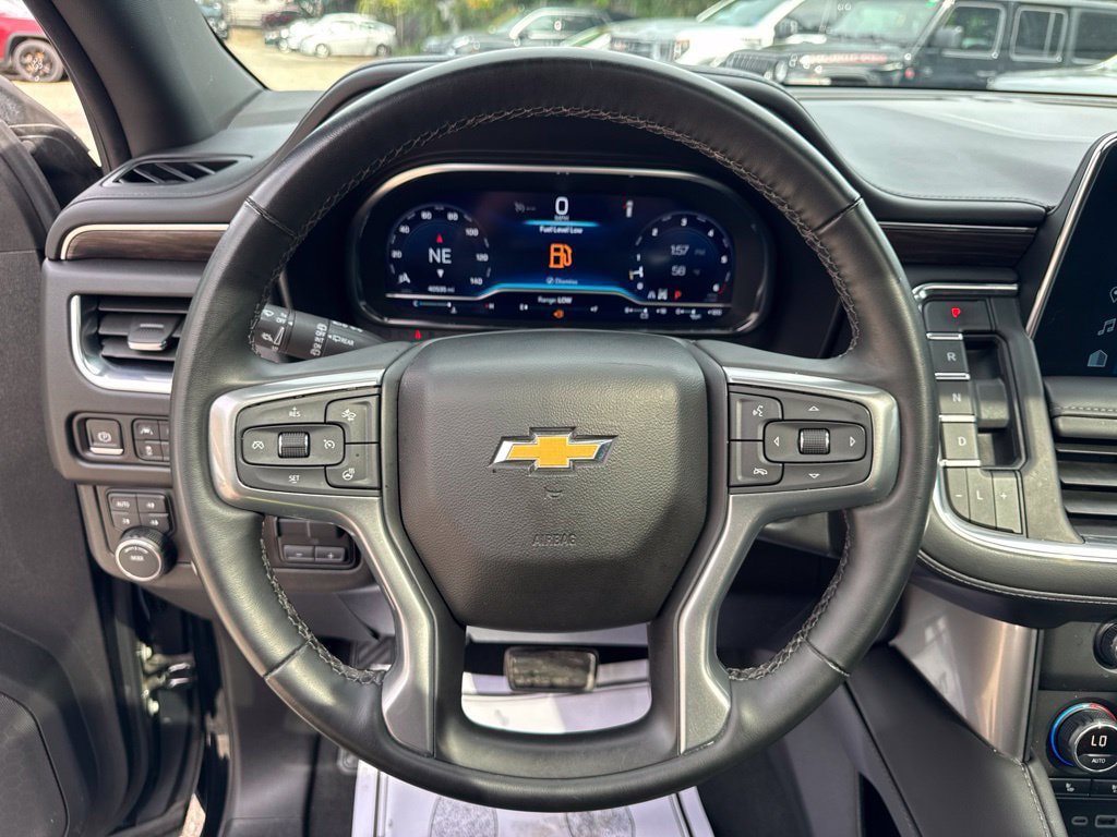 Used 2024 Chevrolet Tahoe LT w/ LT Signature Package AWD/4WD image 29