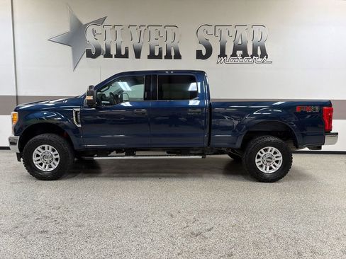 Used 2017 Ford F250 XLT w/ XLT Value Package AWD/4WD image 1