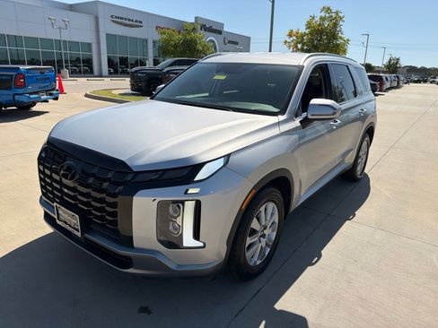 Used 2024 Hyundai Palisade SEL FWD image 9